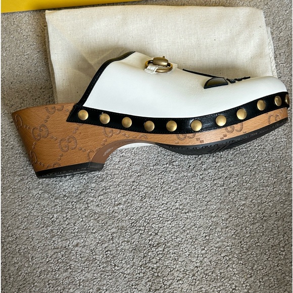 Gucci X Adidas, off-white clogs NWT - Picture 4 of 10
